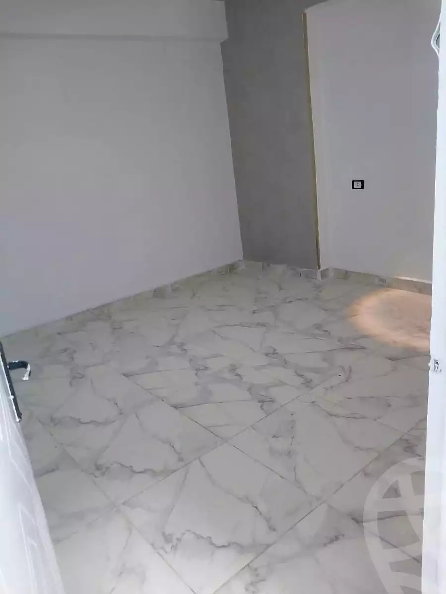 https://aqarmap.com.eg/en/listing/6109627-for-sale-qalyubia-shubra-el-khaima