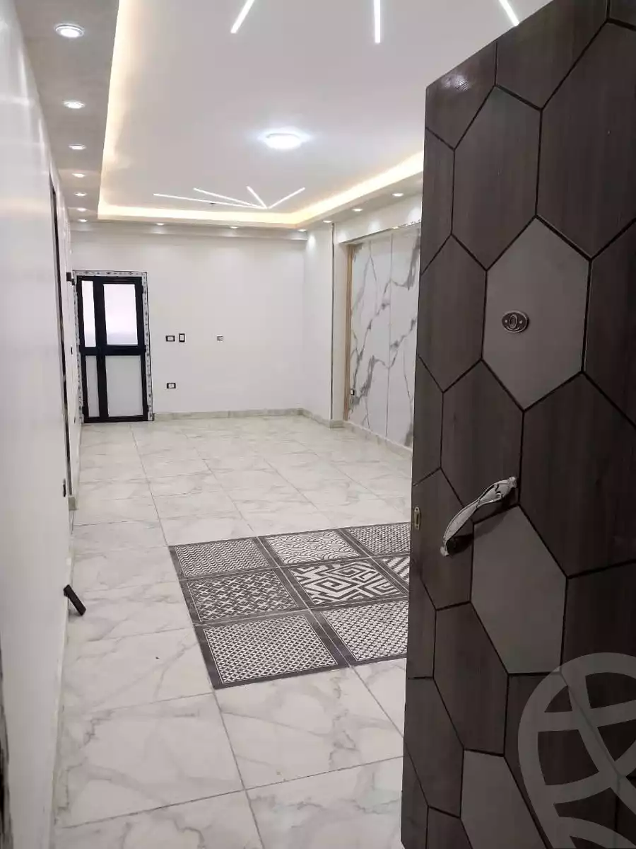 https://aqarmap.com.eg/en/listing/6109627-for-sale-qalyubia-shubra-el-khaima