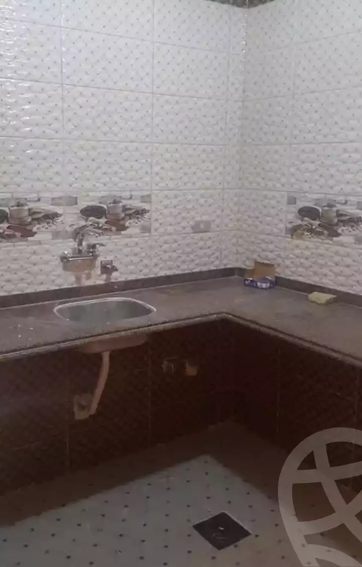 https://aqarmap.com.eg/en/listing/6109856-for-rent-alexandria-l-jmy-lbytsh-al-aeda-al-kadema-st