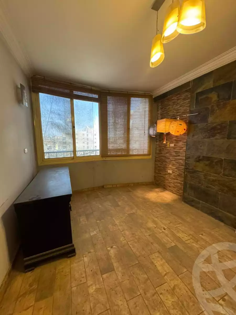 https://aqarmap.com.eg/en/listing/6109976-for-sale-cairo-el-haram-shareaa-el-haram