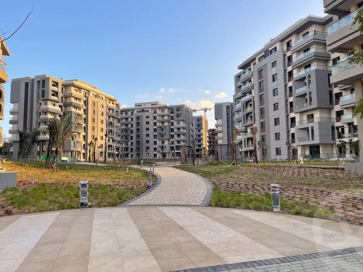 https://aqarmap.com.eg/en/listing/6111106-for-sale-cairo-new-administrative-capital-mntq-lmstthmryn-blw-fyrt