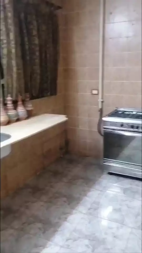 https://aqarmap.com.eg/ar/listing/6112022-for-sale-cairo-mokattam-lhdb-l-ly-shr-krym-bnwn