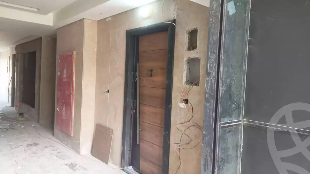 https://aqarmap.com.eg/en/listing/6112288-for-sale-cairo-new-administrative-capital-r7-green-avenue