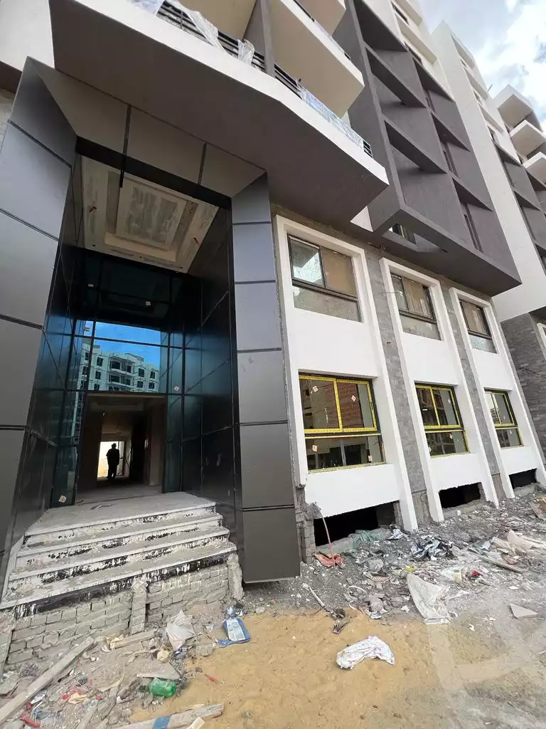 https://aqarmap.com.eg/en/listing/6112288-for-sale-cairo-new-administrative-capital-r7-green-avenue