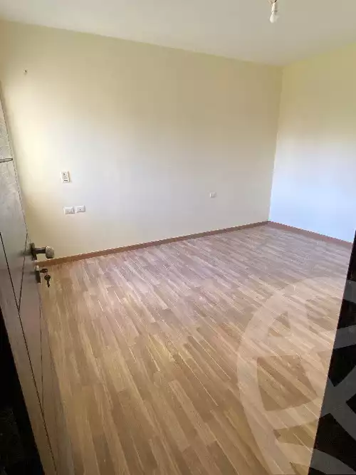 https://aqarmap.com.eg/en/listing/6112913-for-rent-cairo-el-sheikh-zayed-city-compounds-dh-drys