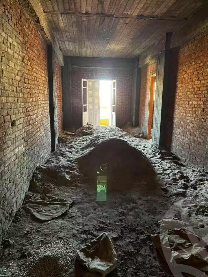 https://aqarmap.com.eg/en/listing/6113003-for-sale-beheira-damanhour-damanhour-city-abd-el-salam-el-shazly-st