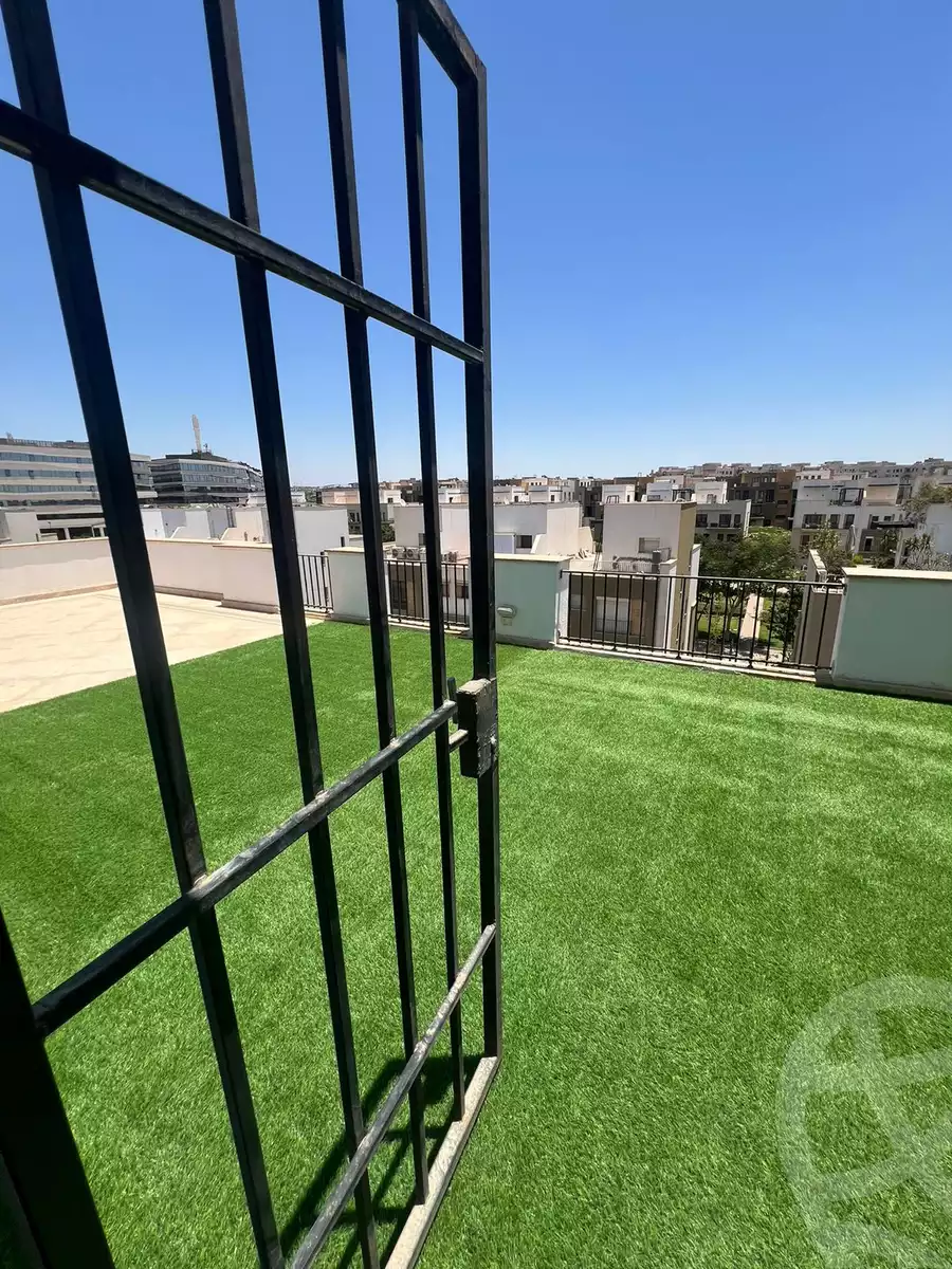 https://aqarmap.com.eg/en/listing/6113069-for-rent-cairo-el-sheikh-zayed-city-compounds-kmbwnd-wyst-twn-swdyk