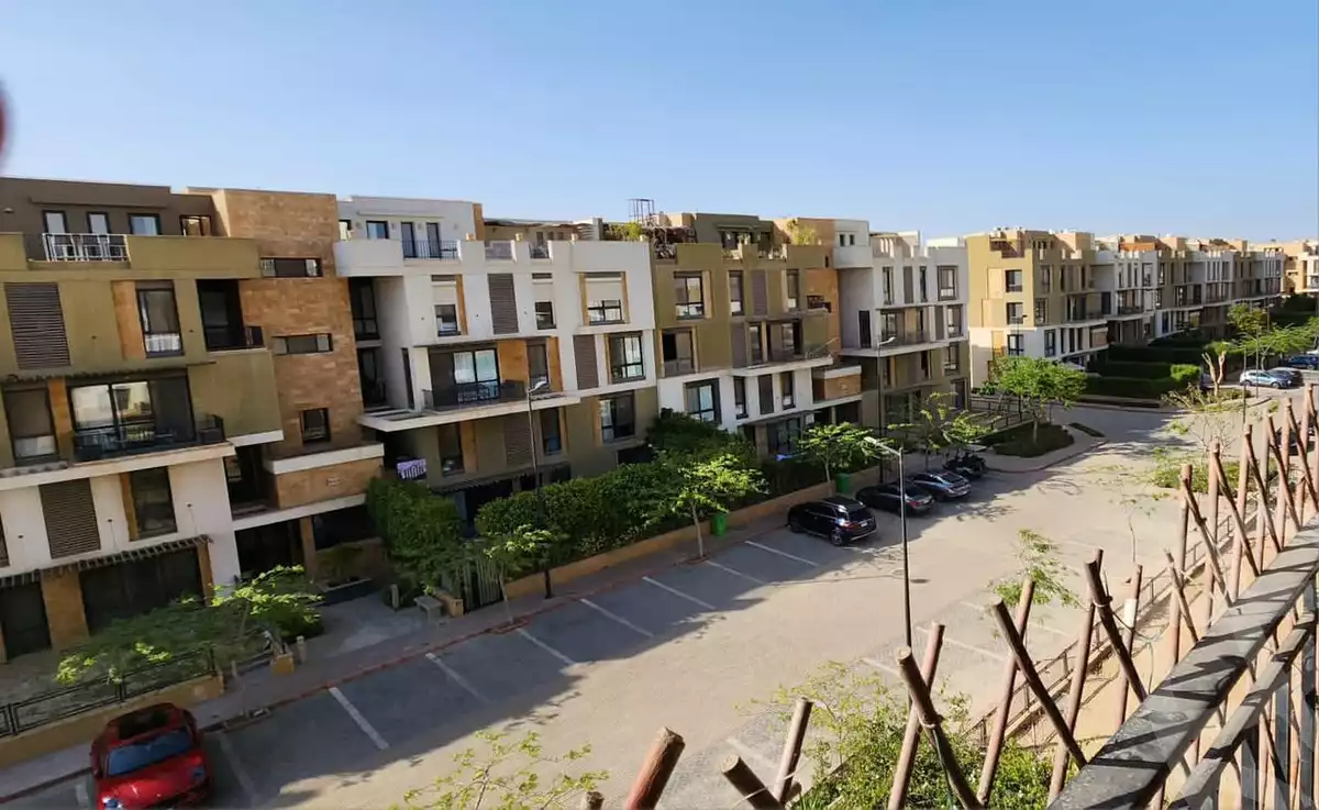 https://aqarmap.com.eg/en/listing/6113152-for-rent-cairo-el-sheikh-zayed-city-compounds-kmbwnd-wyst-twn-swdyk