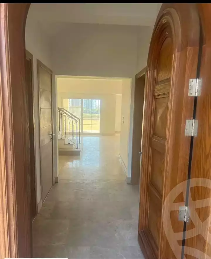 https://aqarmap.com.eg/en/listing/6113562-for-rent-cairo-mokattam-compounds-uptown-cairo
