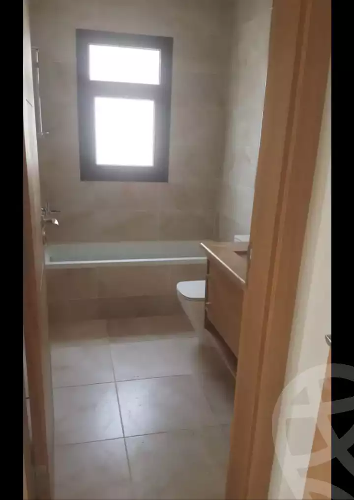 https://aqarmap.com.eg/ar/listing/6113578-for-sale-cairo-mokattam-compounds-uptown-cairo