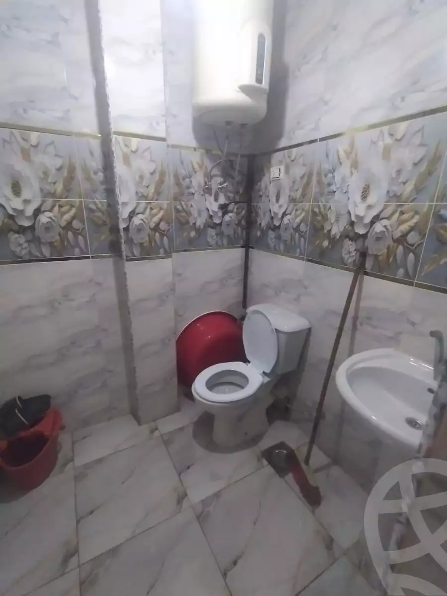 https://aqarmap.com.eg/en/listing/6113784-for-sale-qalyubia-shubra-el-khaima-shubra-el-khaima-city-teraat-el-shabouri-st