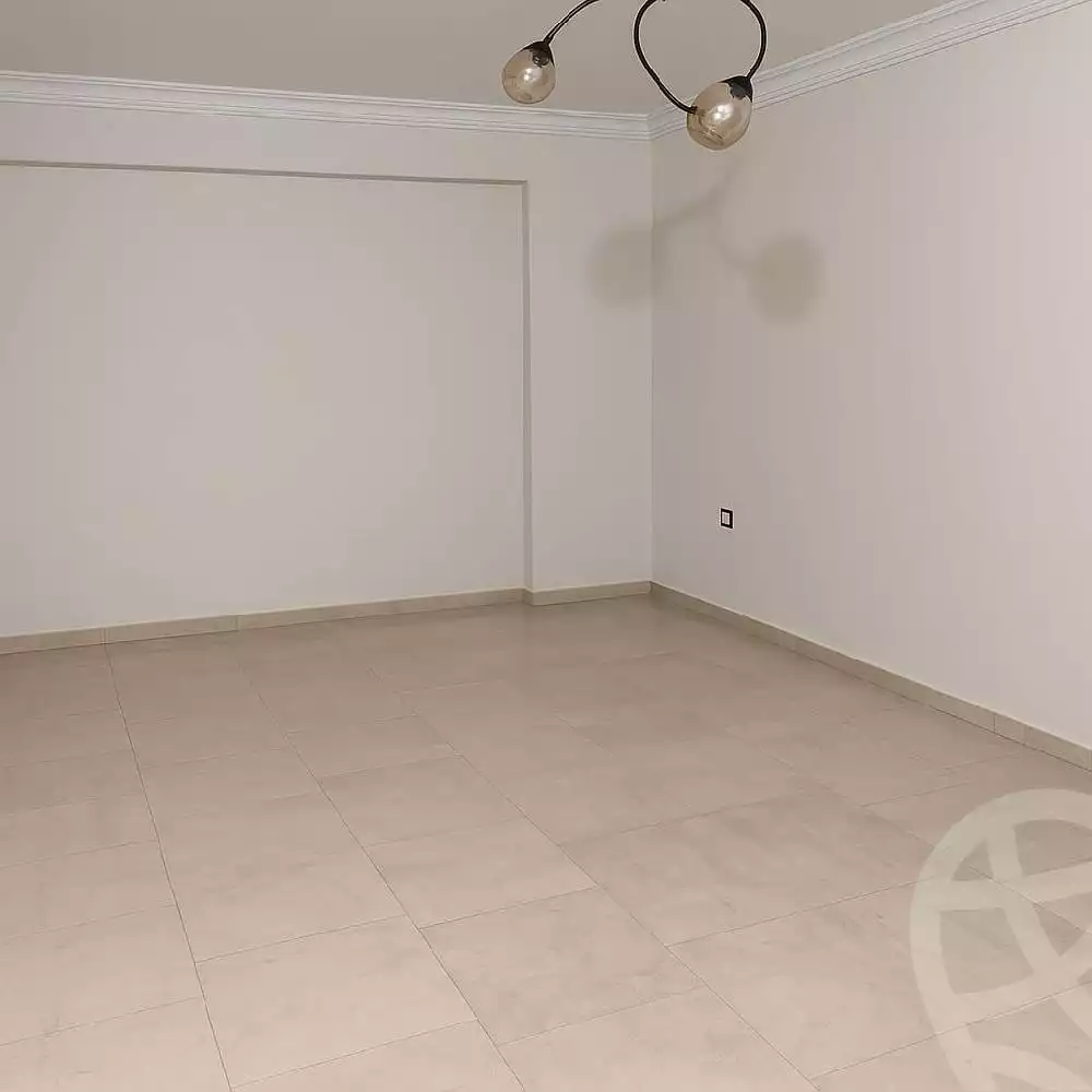 https://aqarmap.com.eg/en/listing/6114208-for-sale-cairo-el-zaytun-hlmy-lzytwn-shr-ly-bsh