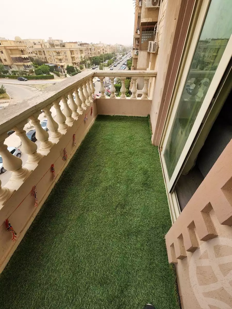 https://aqarmap.com.eg/en/listing/6114221-for-sale-cairo-el-sheikh-zayed-city-small-investor