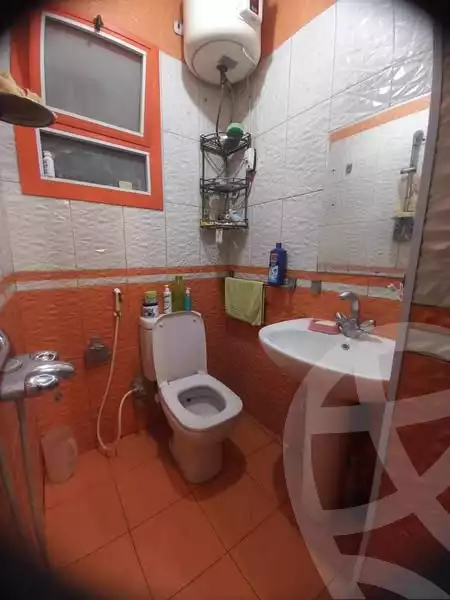 https://aqarmap.com.eg/en/listing/6115996-for-sale-qalyubia-el-khsos-el-rashah-st