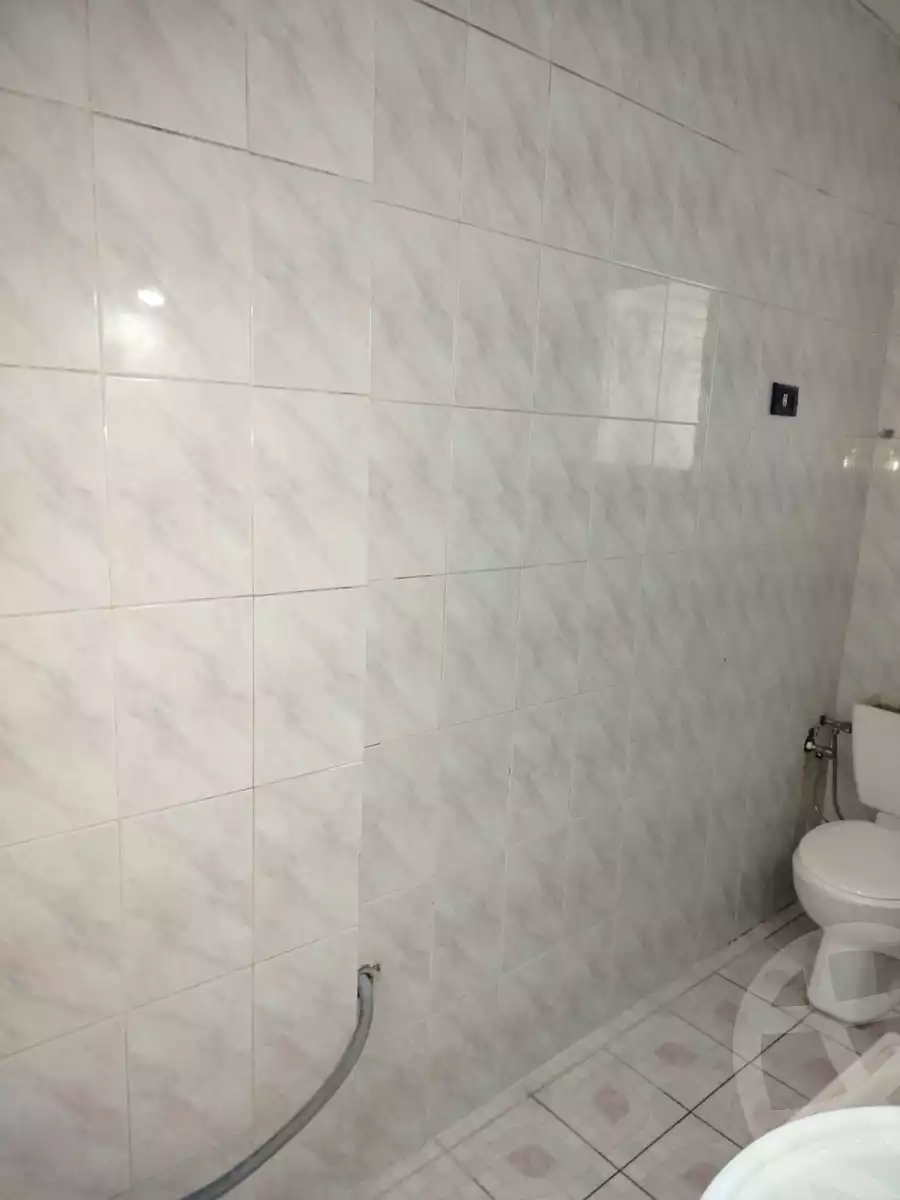 https://aqarmap.com.eg/en/listing/6116316-for-sale-cairo-new-cairo-el-ahyaa-fourth-neighborhood-street-35