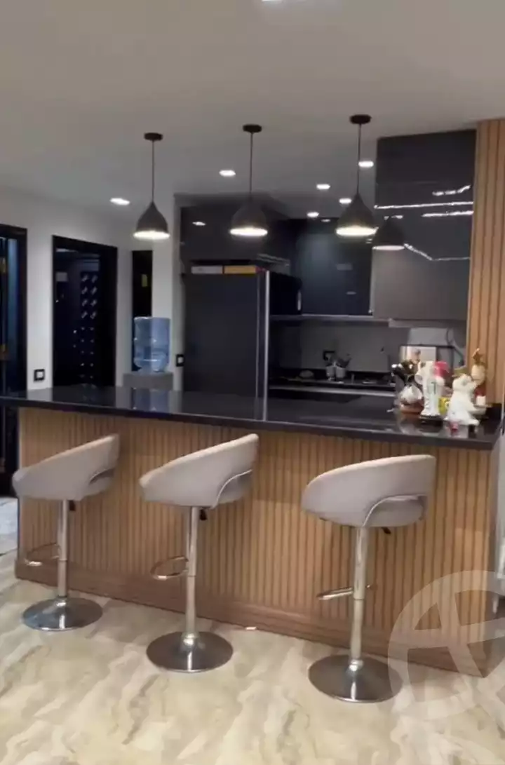 https://aqarmap.com.eg/en/listing/6116450-for-sale-cairo-shoubra-rod-el-farag