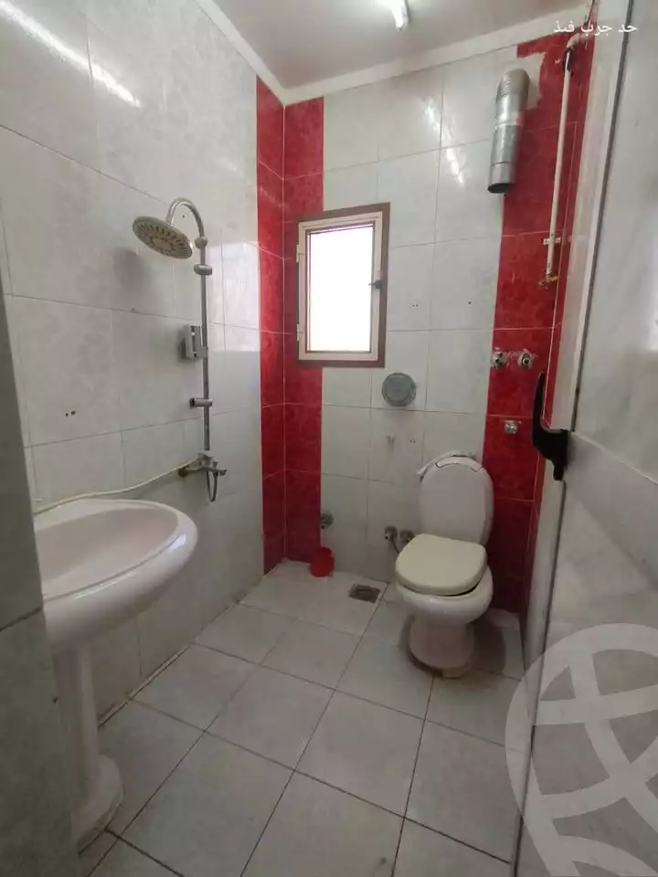 https://aqarmap.com.eg/en/listing/6116463-for-sale-qalyubia-shubra-el-khaima-om-bayoumi