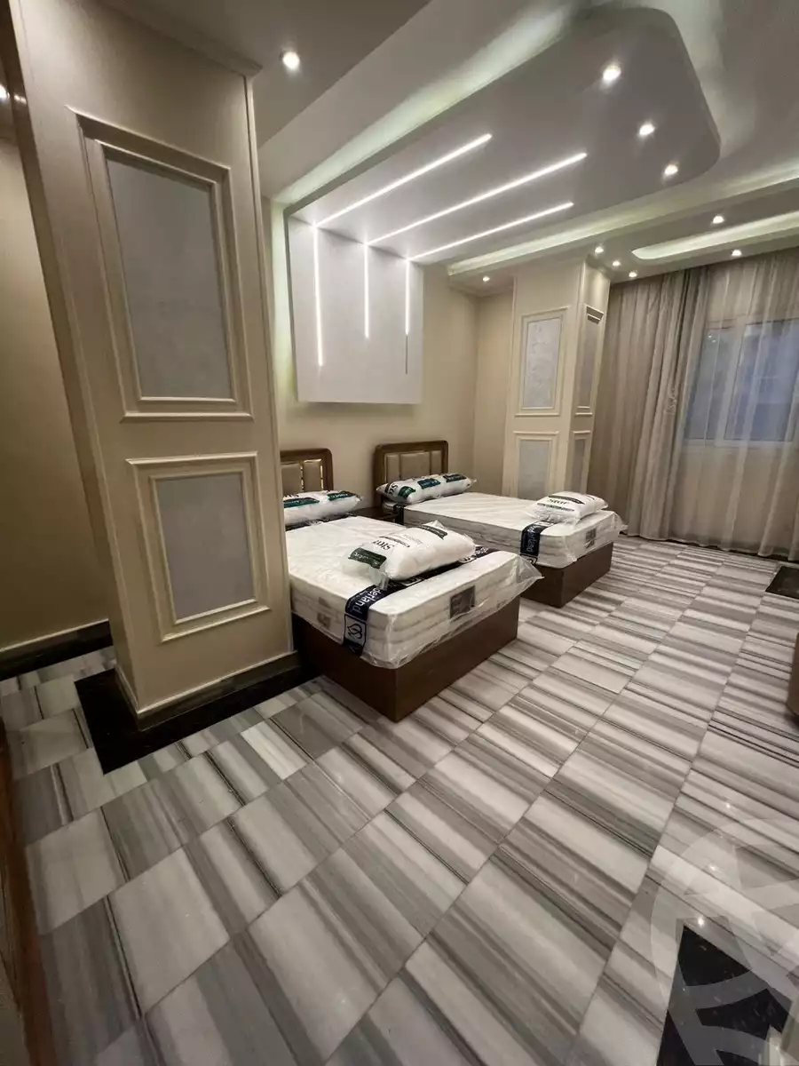 https://aqarmap.com.eg/en/listing/6118883-for-sale-alexandria-sporting-el-geish-road