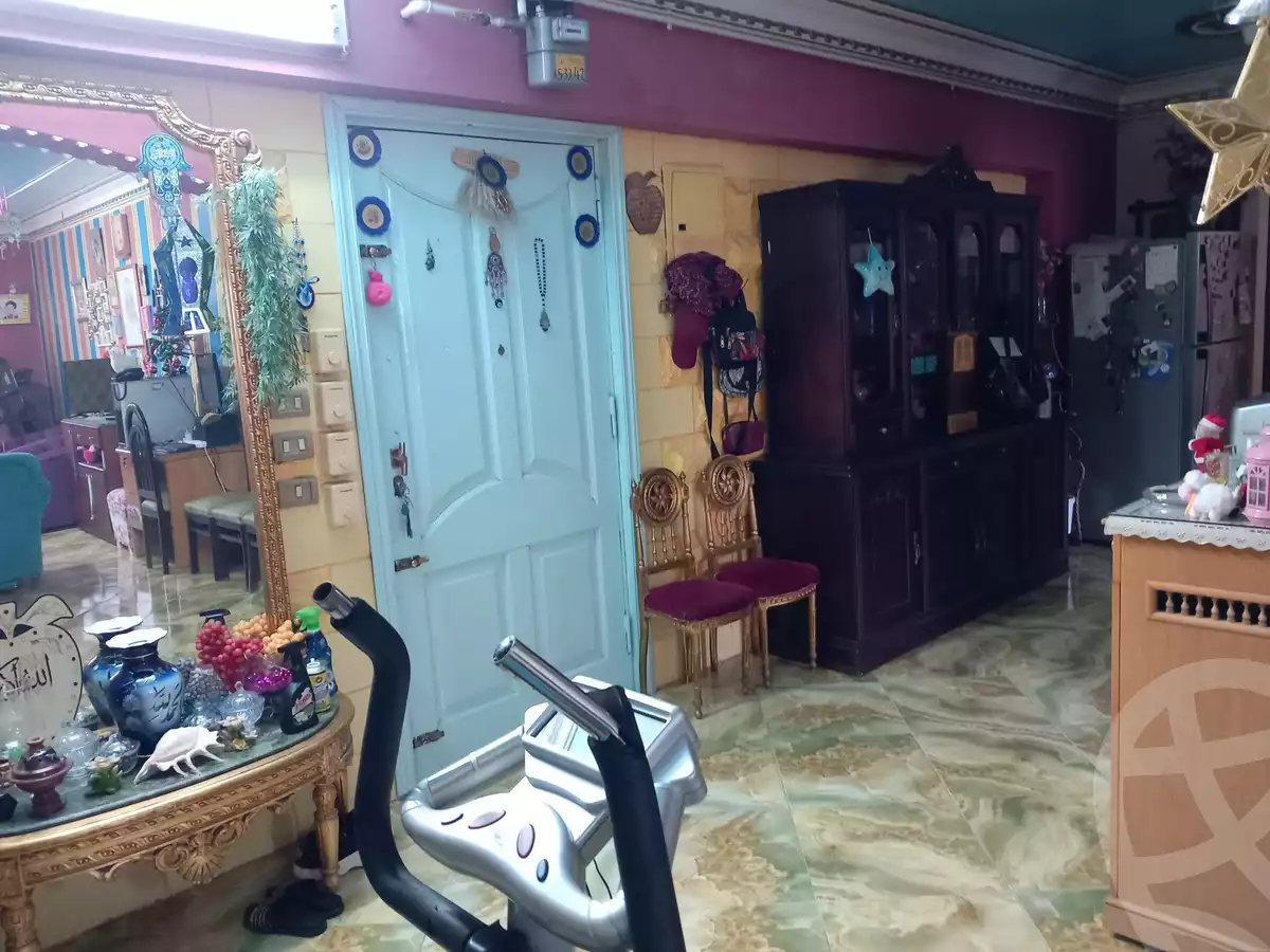 https://aqarmap.com.eg/en/listing/6119927-for-sale-cairo-el-sayyeda-zeinab-port-said-st