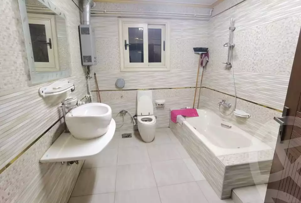 https://aqarmap.com.eg/en/listing/6120306-for-sale-cairo-shoubra-el-khalafwai