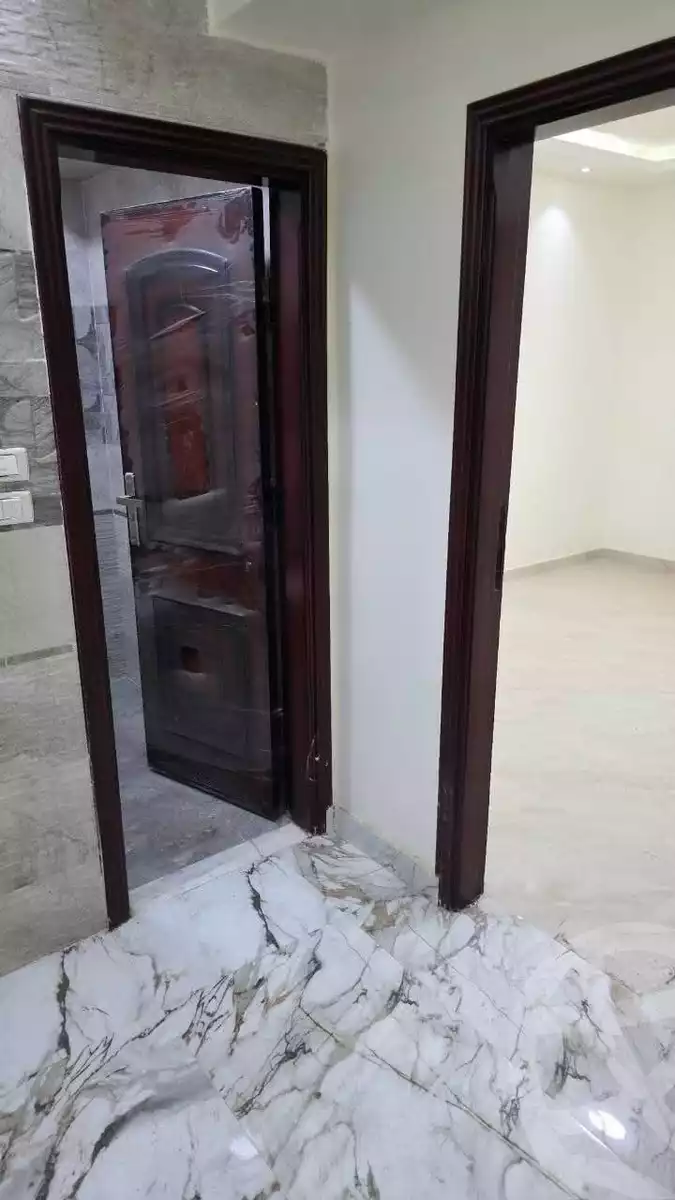 https://aqarmap.com.eg/en/listing/6120649-for-sale-sharqia-zagazig-zagazig-city-al-shahid-taiar-ahmed-bakr-st