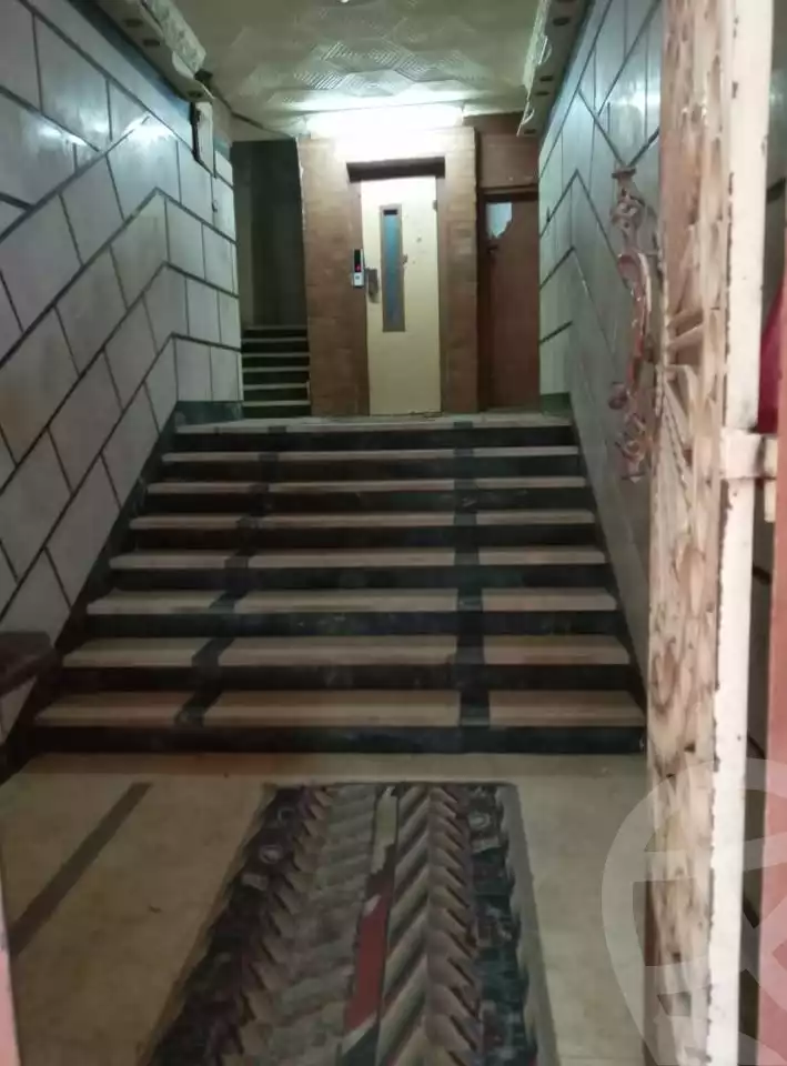 https://aqarmap.com.eg/en/listing/6121018-for-sale-alexandria-krmwz