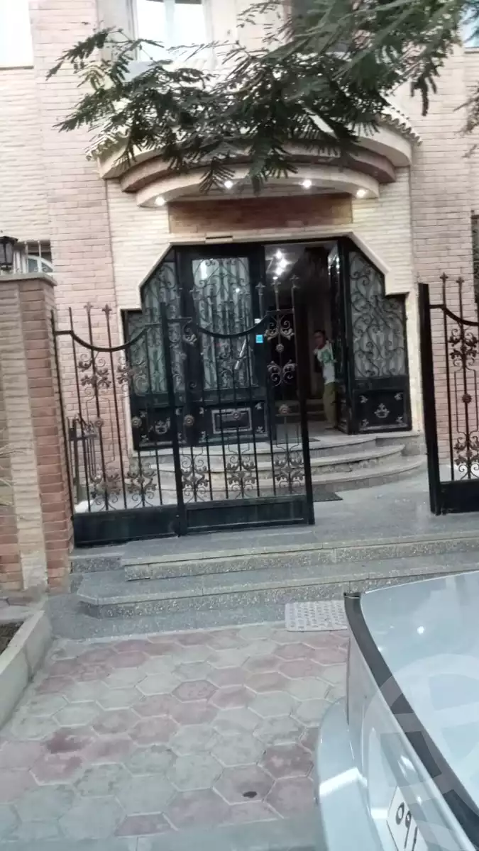 https://aqarmap.com.eg/ar/listing/6121347-for-rent-cairo-mokattam-lhdb-l-ly-s-zone