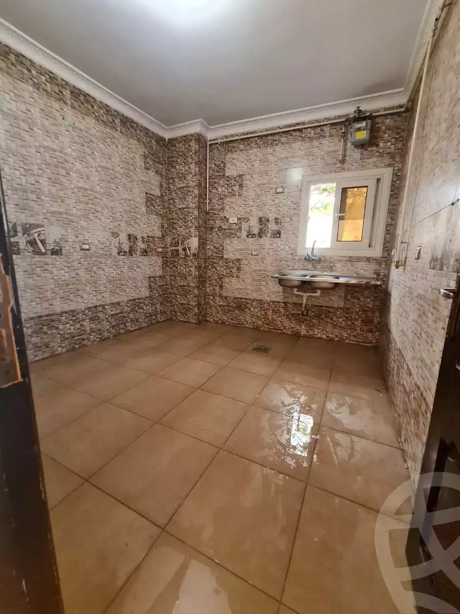 https://aqarmap.com.eg/ar/listing/6122399-for-rent-cairo-new-cairo-ganob-el-akadamiya-abd-el-malek-ibn-marwan-st
