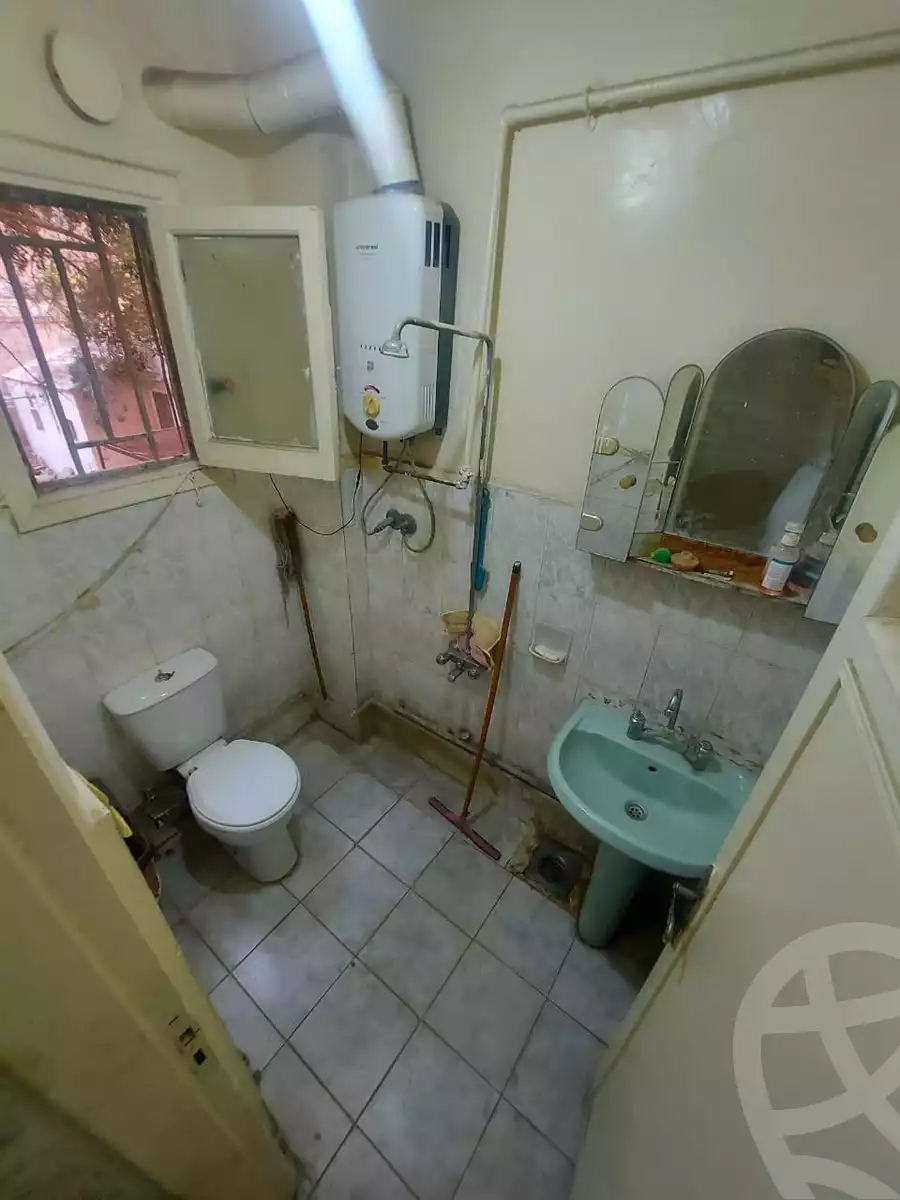 https://aqarmap.com.eg/ar/listing/6122501-for-sale-cairo-helwan-mohamed-sayed-ahmed-st