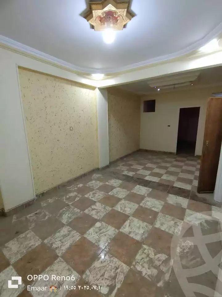 https://aqarmap.com.eg/en/listing/6122954-for-sale-qalyubia-shubra-el-khaima-om-bayoumi