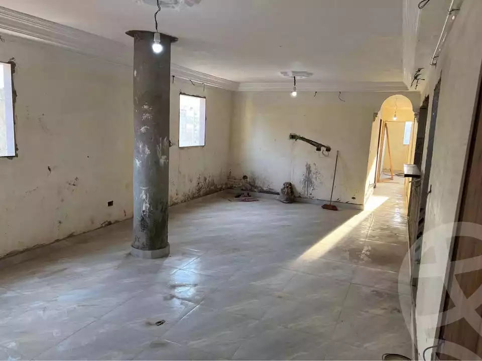 https://aqarmap.com.eg/ar/listing/6123432-for-sale-alexandria-el-asafra-shr-45