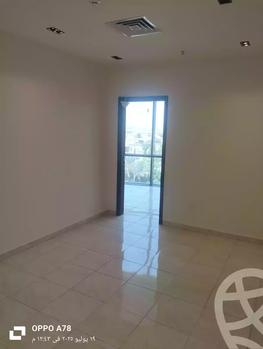 https://aqarmap.com.eg/ar/listing/6124006-for-sale-cairo-el-sheikh-zayed-city-compounds-rytzy-blz-mwl-tybh-llstthmr-l-qry