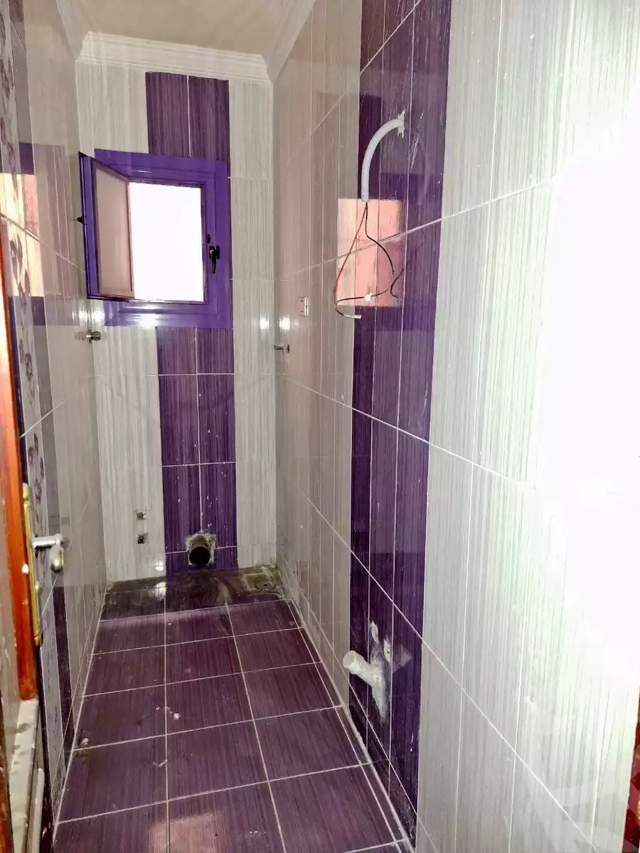 https://aqarmap.com.eg/en/listing/6124419-for-sale-alexandria-moharram-bey-tryq-qn-lswys