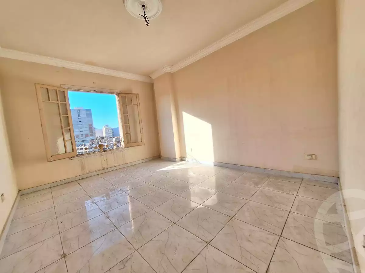 https://aqarmap.com.eg/en/listing/6124419-for-sale-alexandria-moharram-bey-tryq-qn-lswys
