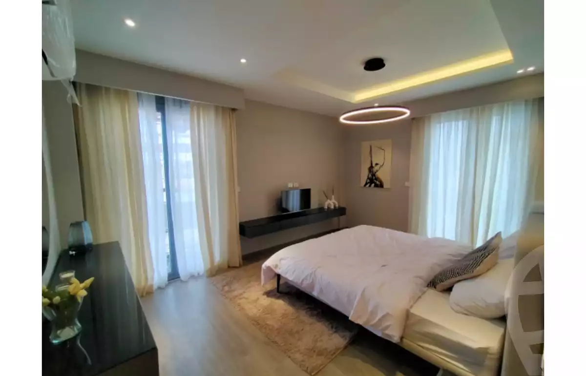 https://aqarmap.com.eg/en/listing/6124722-for-sale-cairo-el-sheikh-zayed-city-compounds-kmbwnd-fyldj-wyst-dr-llttwyr