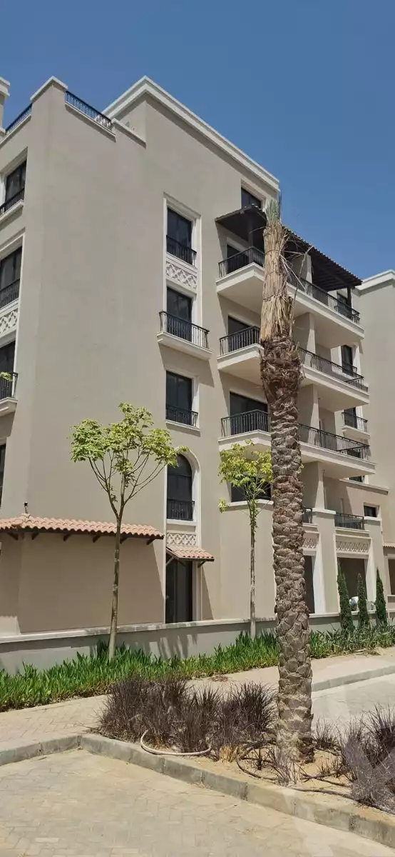 https://aqarmap.com.eg/en/listing/6124712-for-sale-cairo-el-sheikh-zayed-city-compounds-kmbwnd-fyldj-wyst-dr-llttwyr