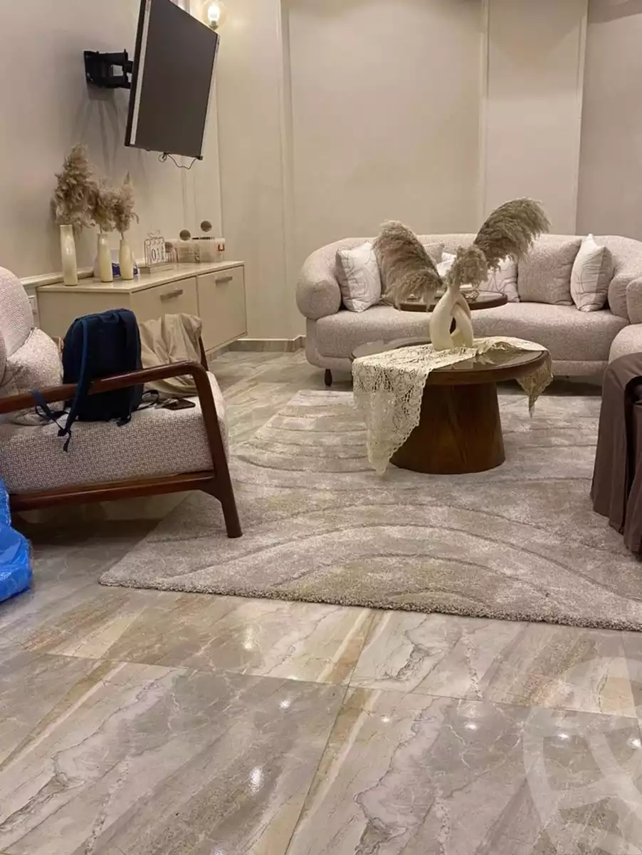 https://aqarmap.com.eg/en/listing/6125260-for-sale-cairo-helwan-hadayek-helwan-el-bostan-st