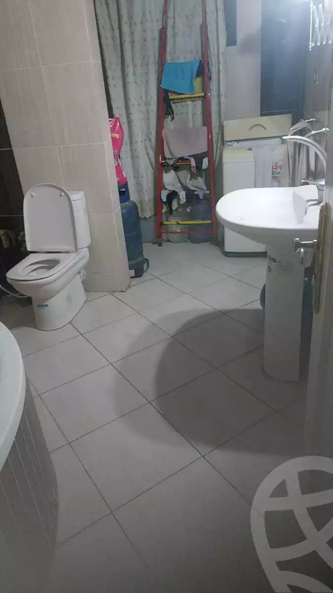 https://aqarmap.com.eg/en/listing/6125290-for-sale-cairo-15th-of-may-mjwr-33