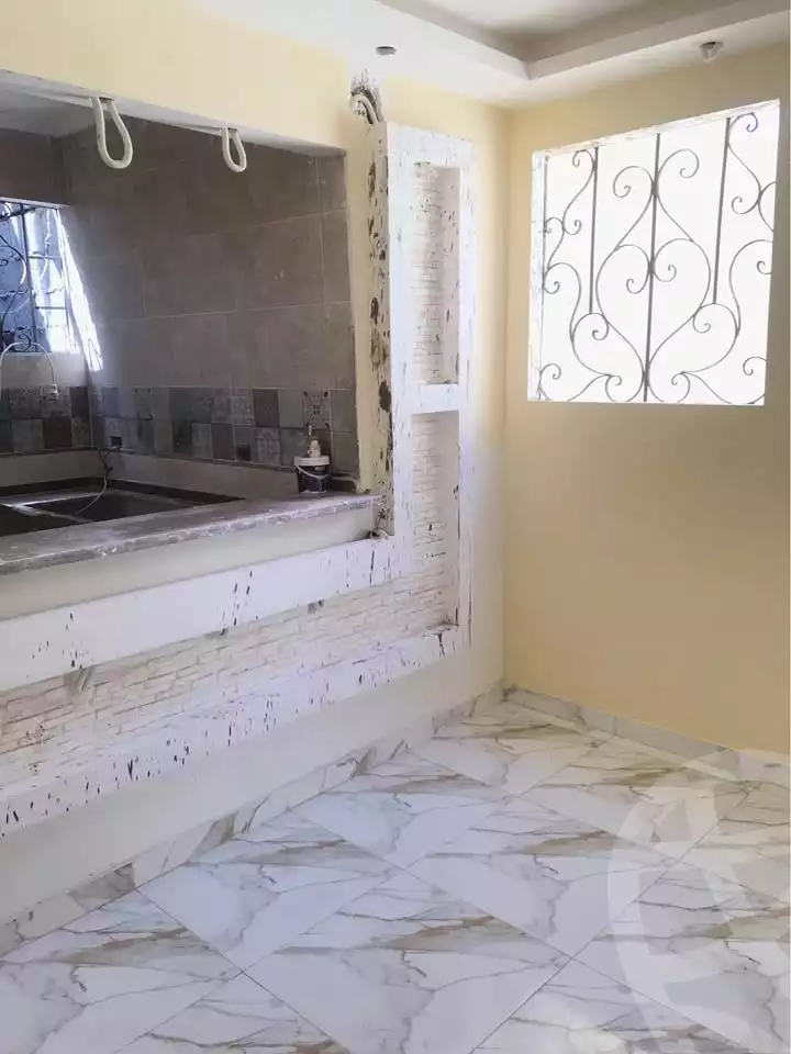 https://aqarmap.com.eg/en/listing/6125880-for-sale-alexandria-bw-qyr-toson-st