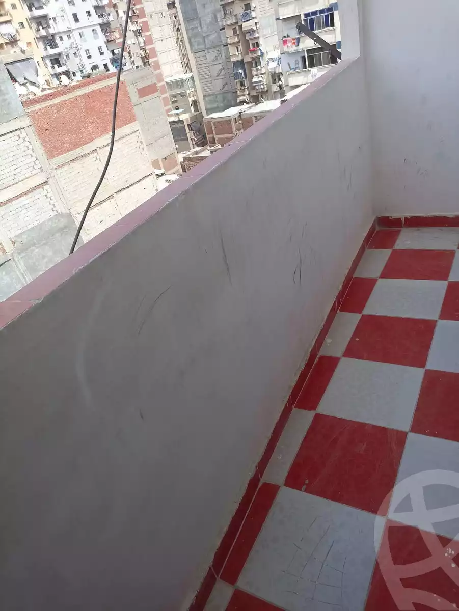 https://aqarmap.com.eg/ar/listing/6127859-for-sale-alexandria-bakoos-cinema-layla-st