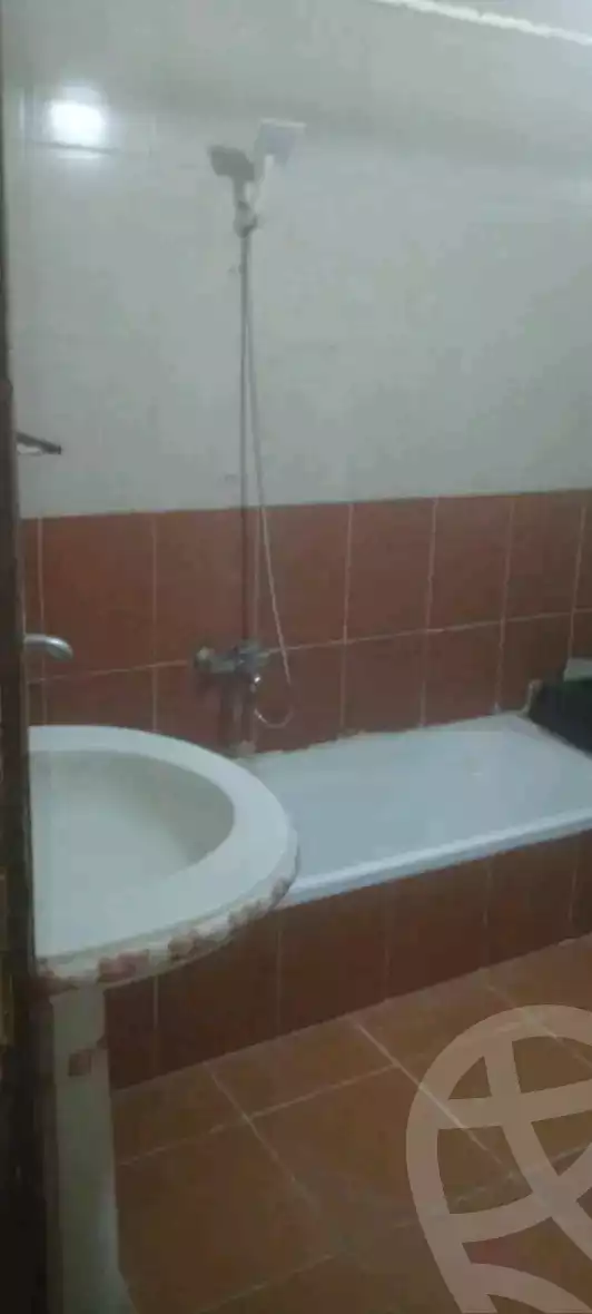 https://aqarmap.com.eg/ar/listing/6128502-for-sale-alexandria-l-jmy-el-hanouvel-el-salam-st