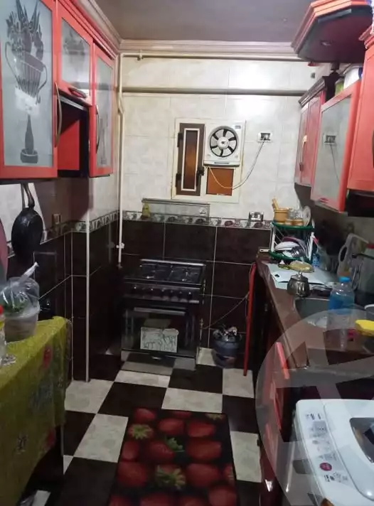 https://aqarmap.com.eg/en/listing/6128658-for-sale-alexandria-bw-qyr-el-zaher-baibars-st