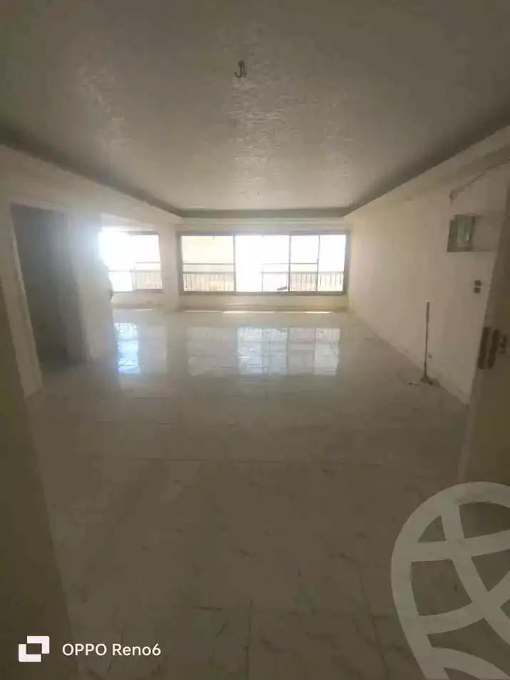 https://aqarmap.com.eg/ar/listing/6128931-for-rent-cairo-mokattam-lhdb-l-ly-el-naforah-square
