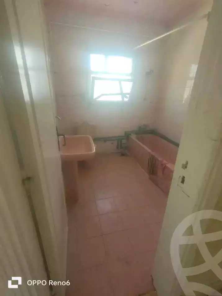 https://aqarmap.com.eg/ar/listing/6128931-for-rent-cairo-mokattam-lhdb-l-ly-el-naforah-square