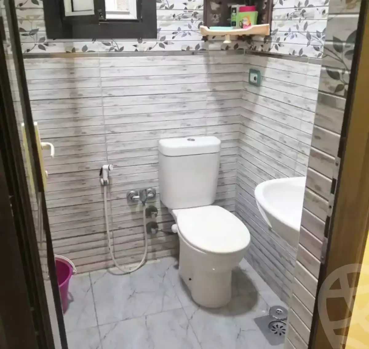 https://aqarmap.com.eg/ar/listing/6129487-for-sale-alexandria-el-asafra-shr-45