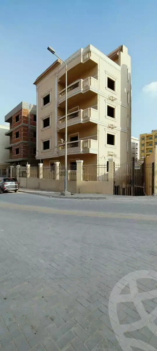 https://aqarmap.com.eg/en/listing/6130065-for-sale-cairo-el-sheikh-zayed-city-compounds-tiamo-city