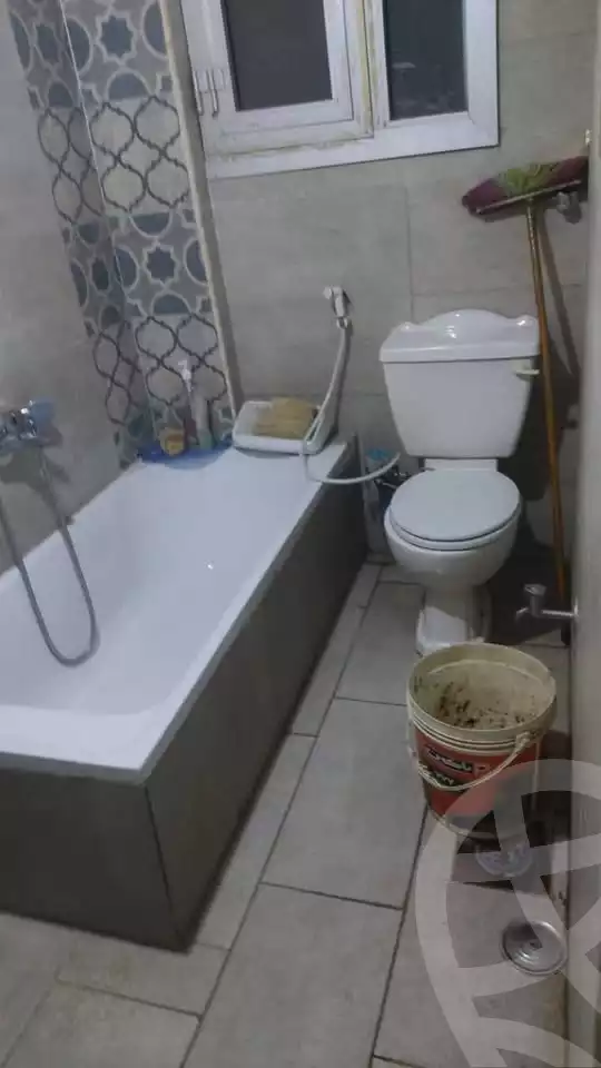 https://aqarmap.com.eg/en/listing/6130346-for-sale-alexandria-moharram-bey-erfan-st