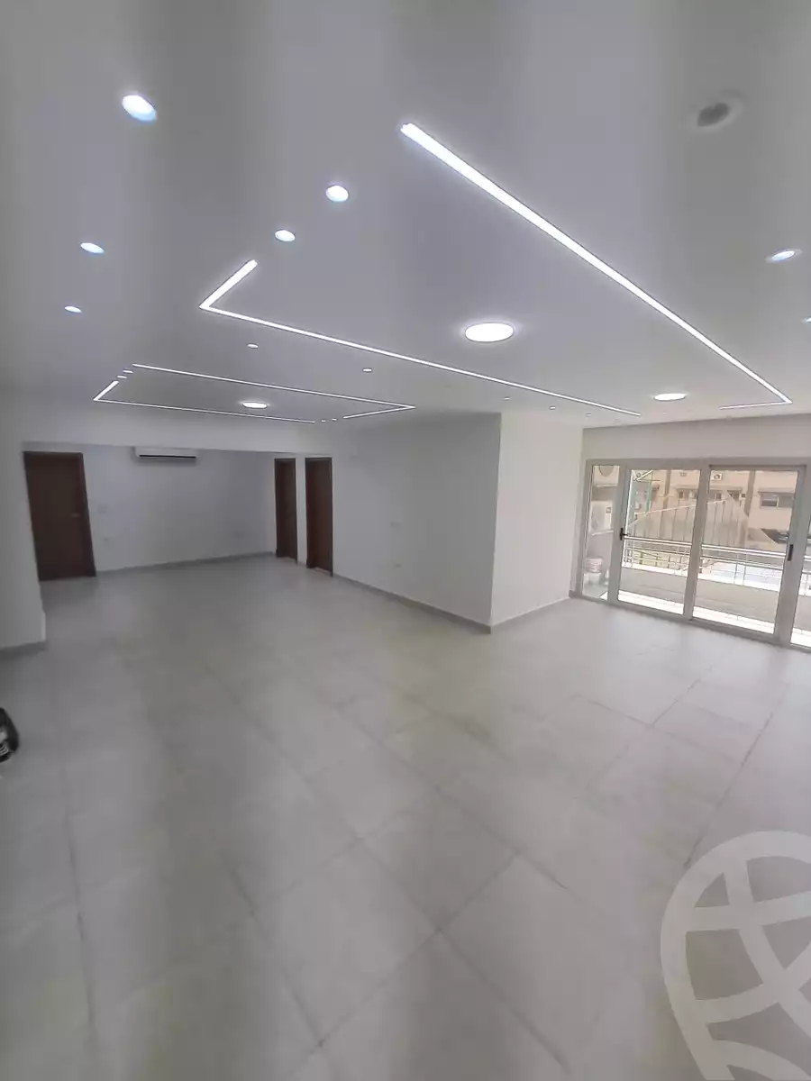 https://aqarmap.com.eg/en/listing/6132295-for-rent-cairo-new-cairo-el-kattameya-compounds-in-kattameya-crystal-plaza