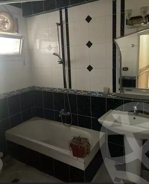 https://aqarmap.com.eg/ar/listing/6132391-for-rent-alexandria-lsywf