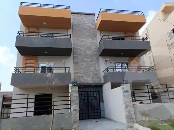 https://aqarmap.com.eg/en/listing/6132553-for-sale-cairo-el-shorouk-lhy-lthlth-grb-neighbourhood-2